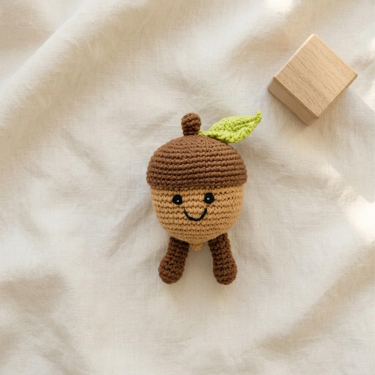 Acorn Rattle