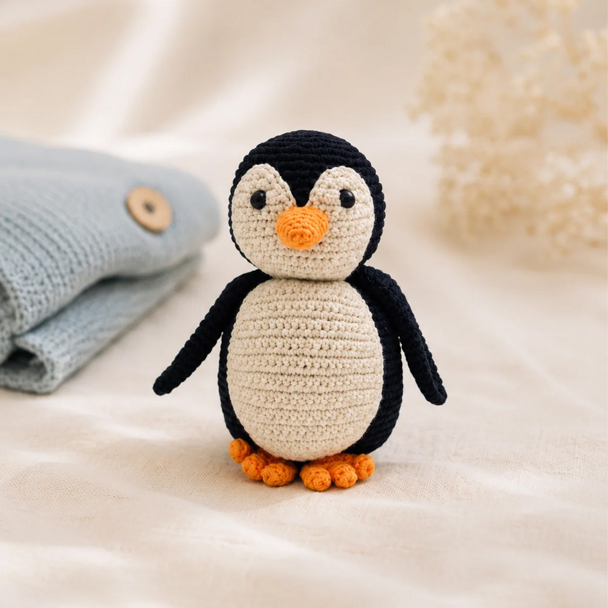 Arctic Penguin Rattle