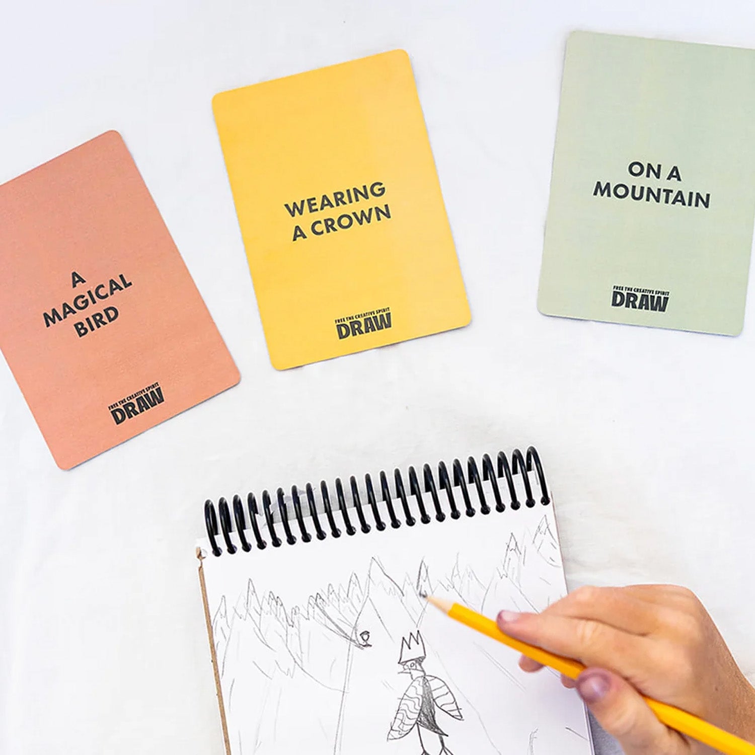 DRAW DECK Free the Creative Spirit: Unleash Your Imagination Through the Power of Art