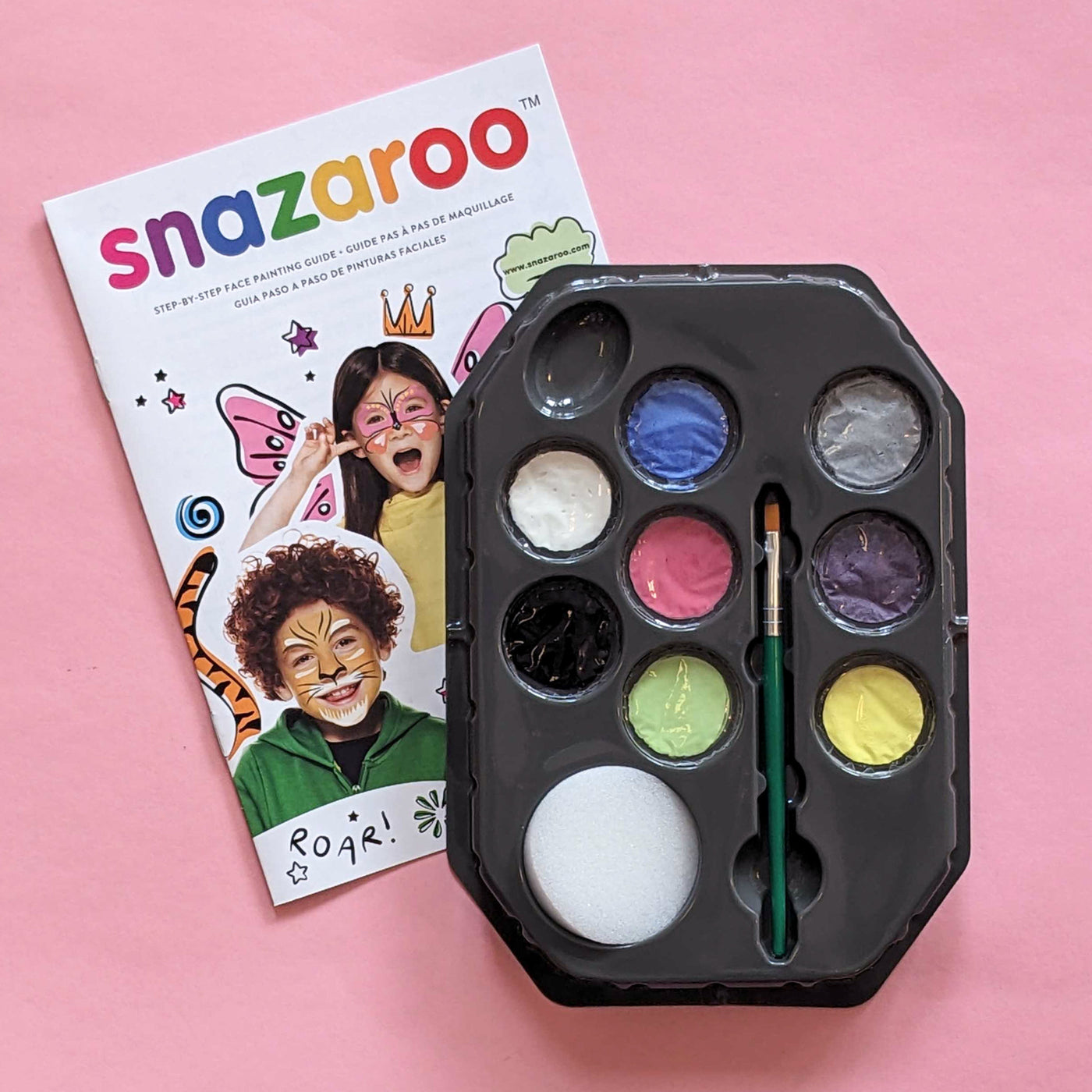 Face painting kit in fantasy colors contains 2ml white, black, pale yellow, fuchsia pink, pale green, electric silver, sparkle blue and sparkle lilac with sponge and guide