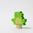 Green frog ornament made of wood for celebration rings