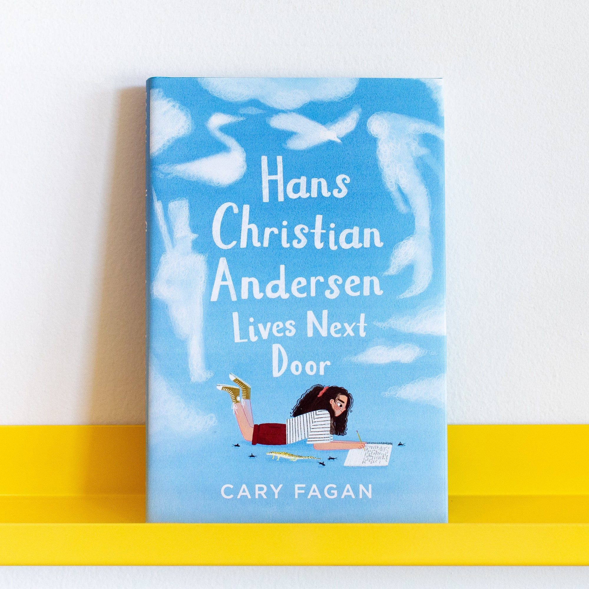 Book cover of Hans Christian Andersen Lives Next Door by Cary Fagan and Chelsea O'Byrne