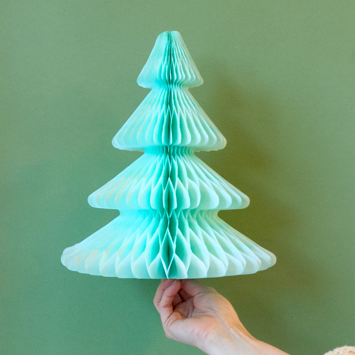 Honeycomb Tree Decorations in Mint Green – 12 inch