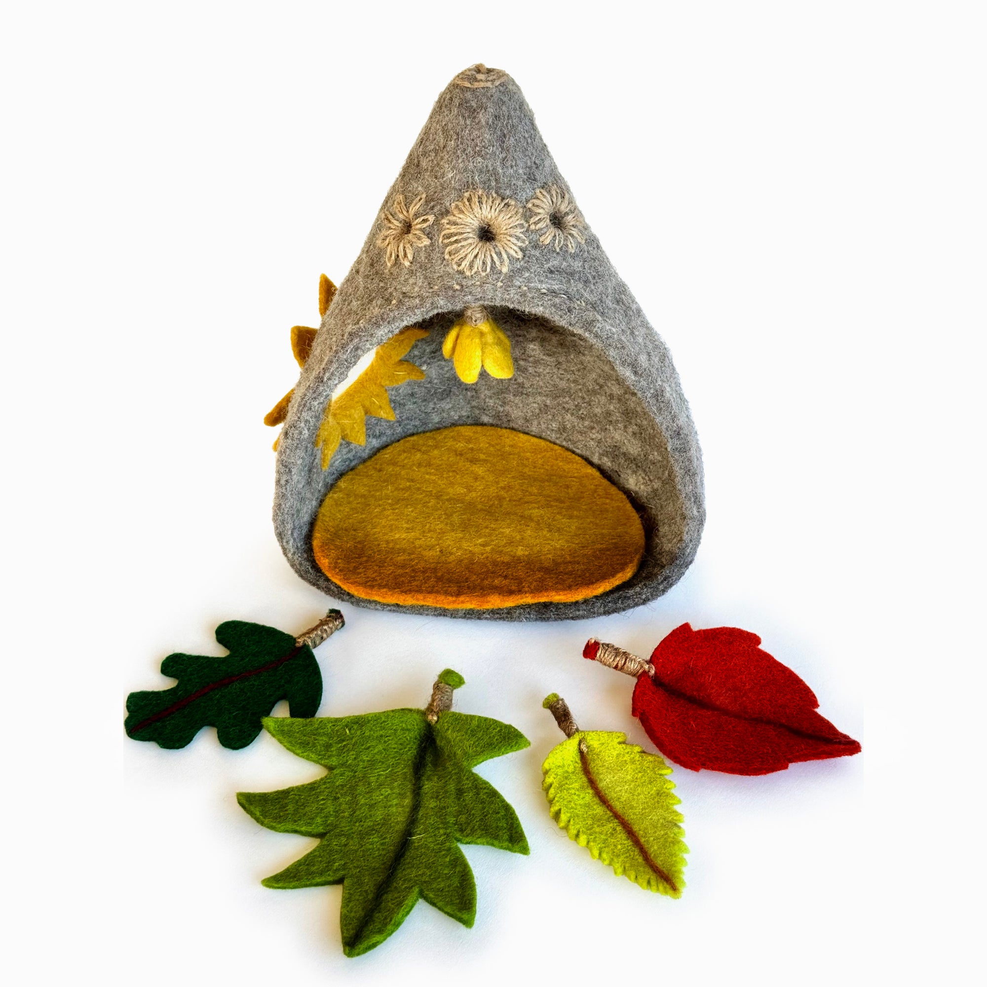 Pebble Home with Leaves - Little Greenies
