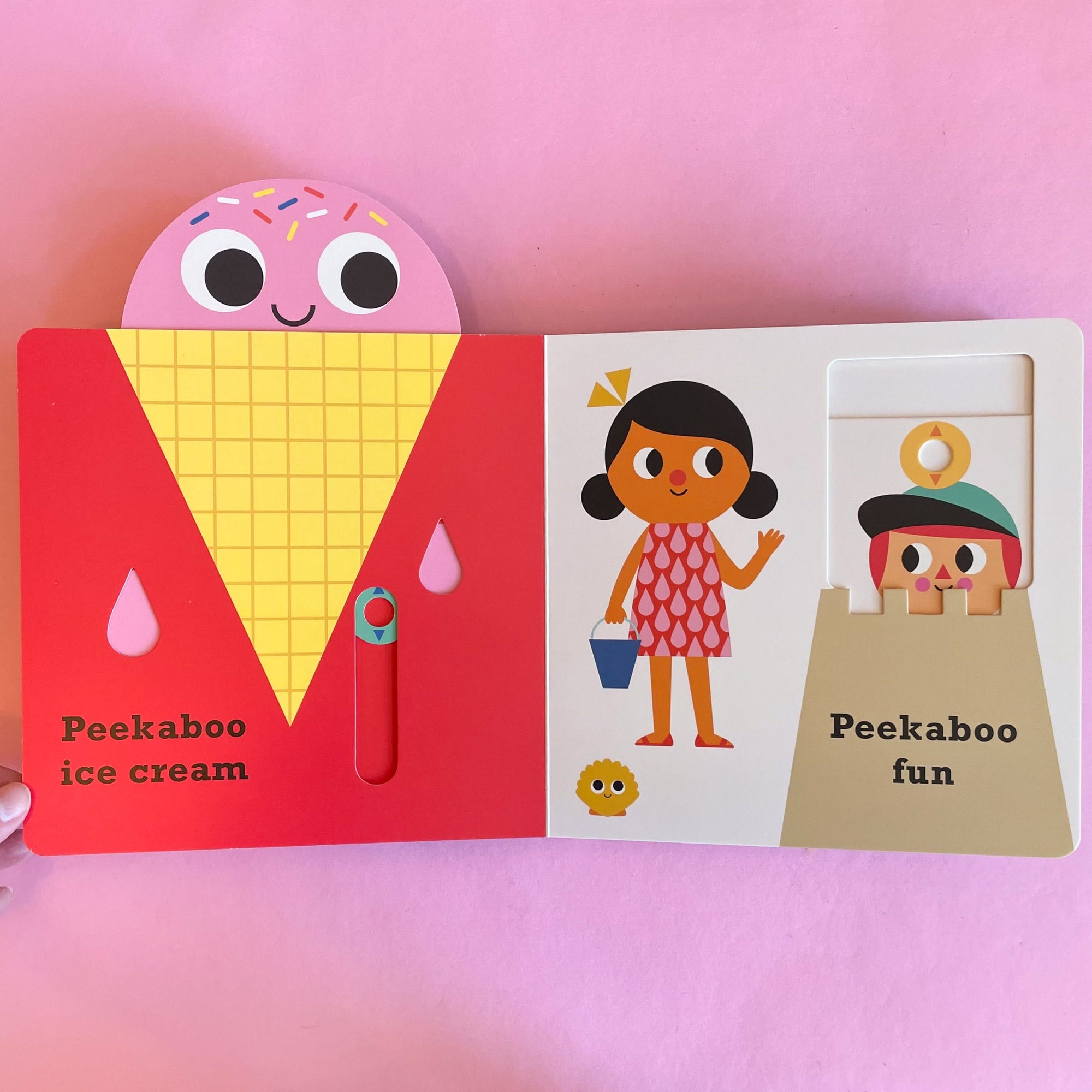 Peekaboo: Sun by Camilla Reid and Ingela P Arrhenius