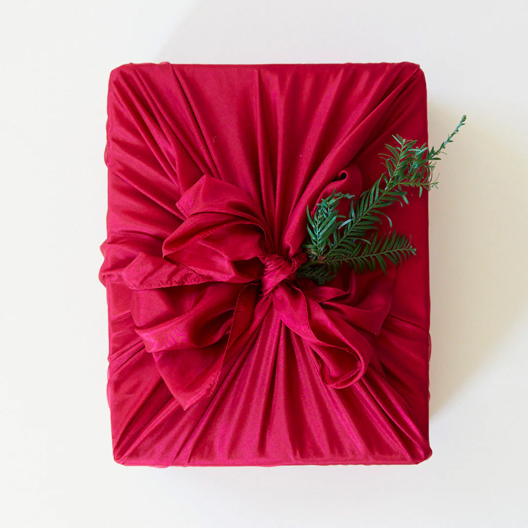 Sarah&#39;s Silks – Cranberry Playsilk