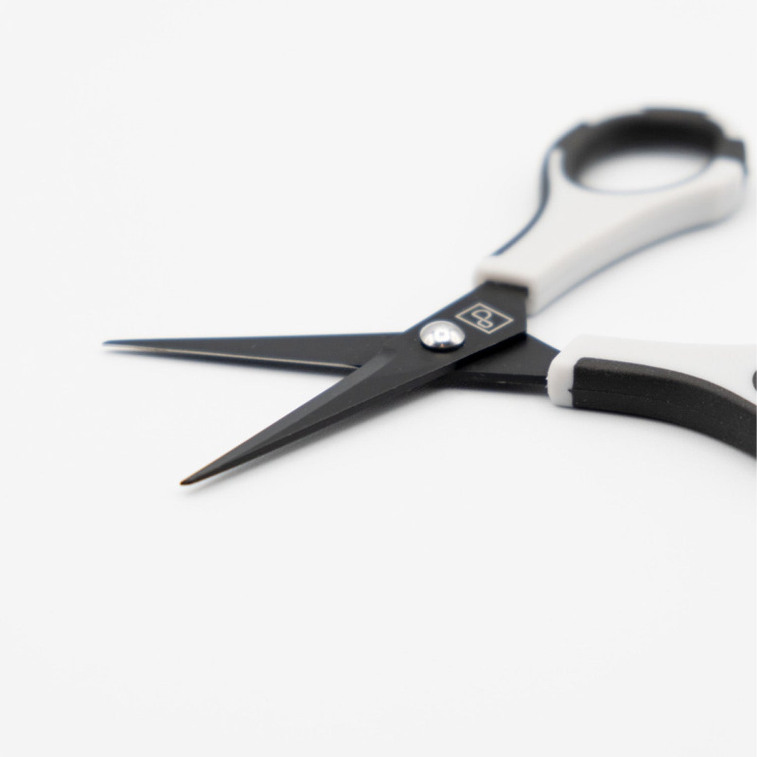 Scissors, 5" Fine Point (Non-Stick Teflon Coating)