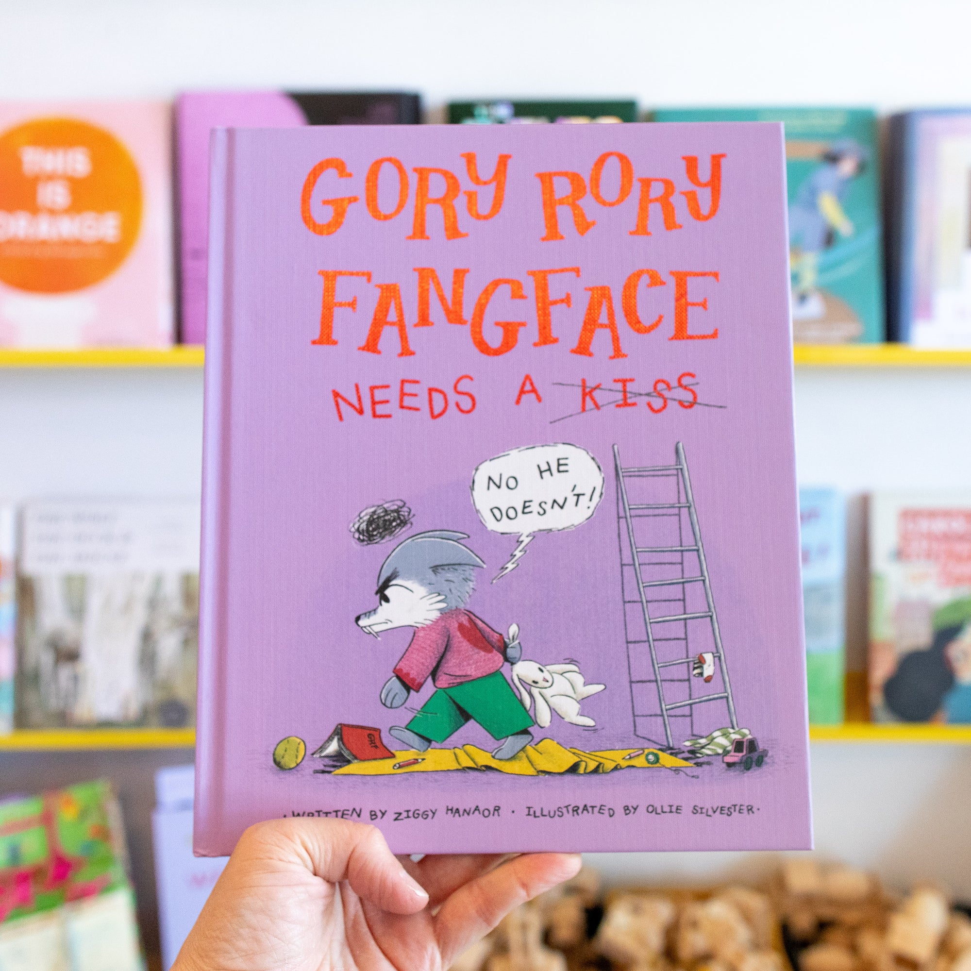 USED BOOK: Gory Rory Fangface Needs a Kiss by Ziggy Hanaor and Ollie Silvester