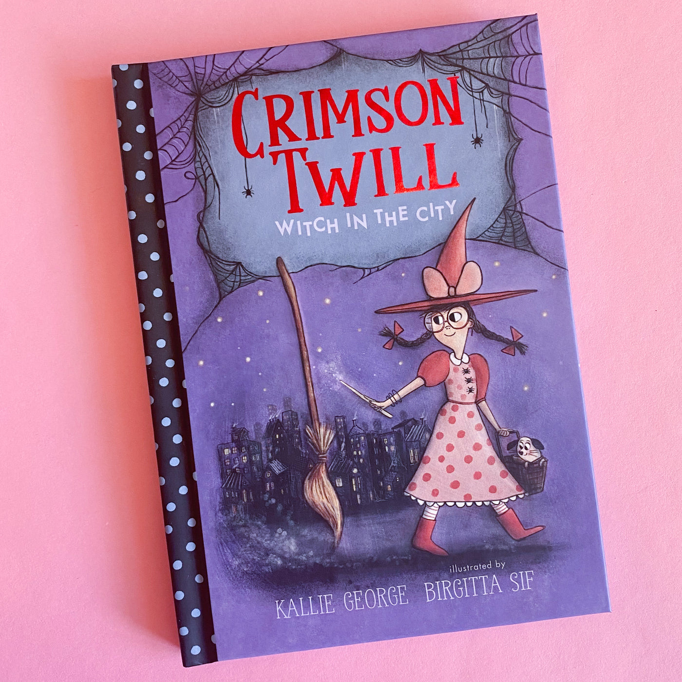 Crimson Twill: Witch in the City by Kallie George and Birgitta Sif