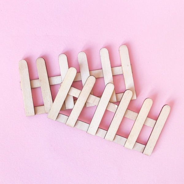 Miniature Wooden Picket Fence in unfinished wood