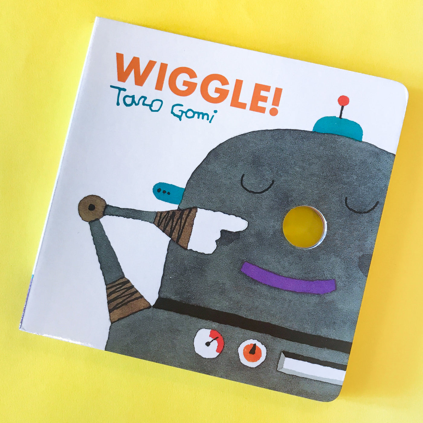 Wiggle by Taro Gomi