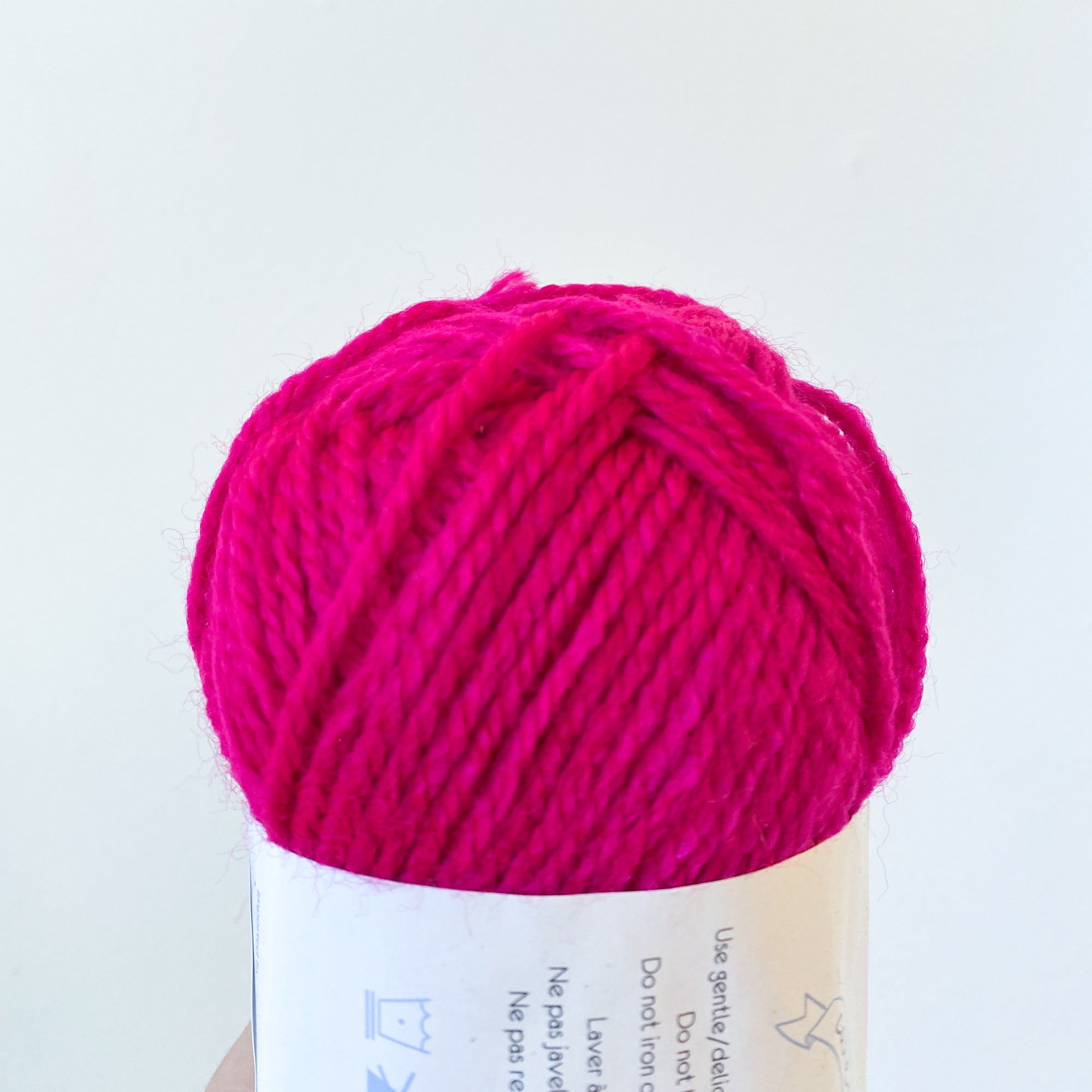 Acrylic Yarn for crafting in hot fuschia color